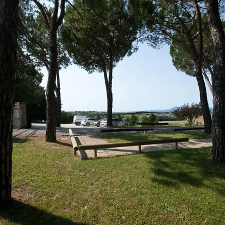 Poste Del Chiugi Farm stay *