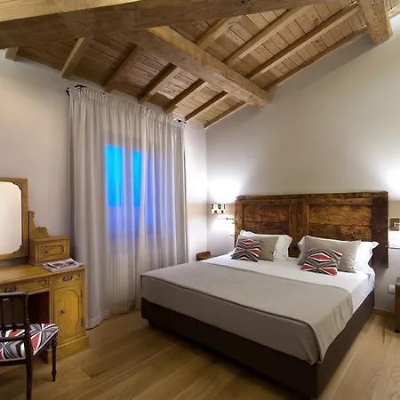 Poste Del Chiugi Farm stay