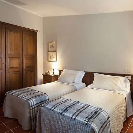 Poste Del Chiugi Farm stay Petrignano Del Lago