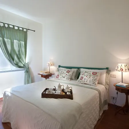 农家乐 波斯特戴尔丘尔吉酒店 Petrignano Del Lago