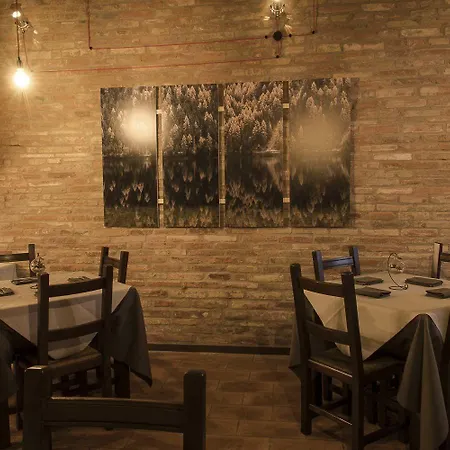 波斯特戴尔丘尔吉酒店 农家乐